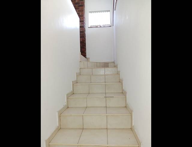 3 BEDROOM FREESTANDING FOR SALE IN ALLANDALE